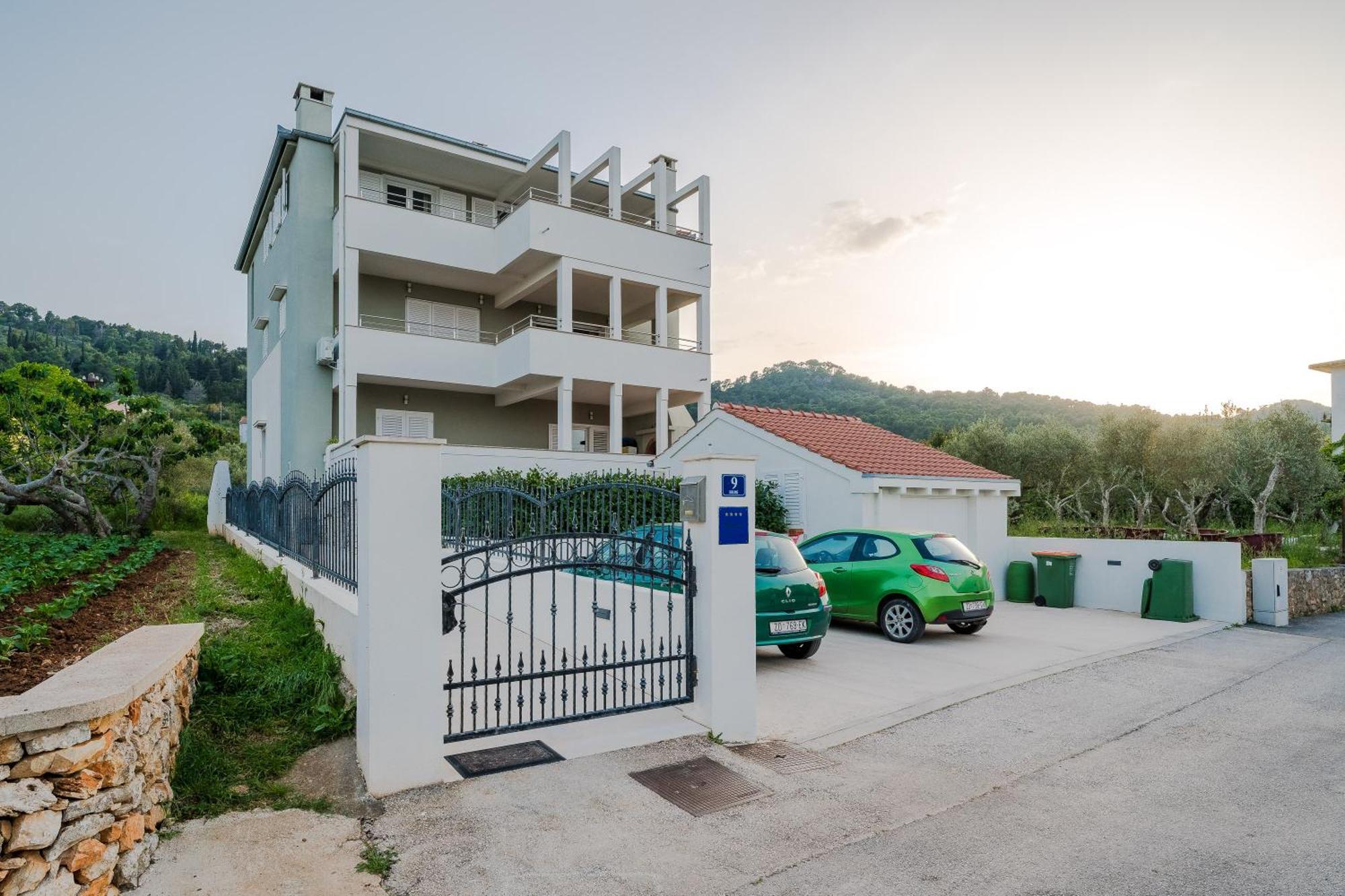Apartments Very Good Life Preko Exterior photo