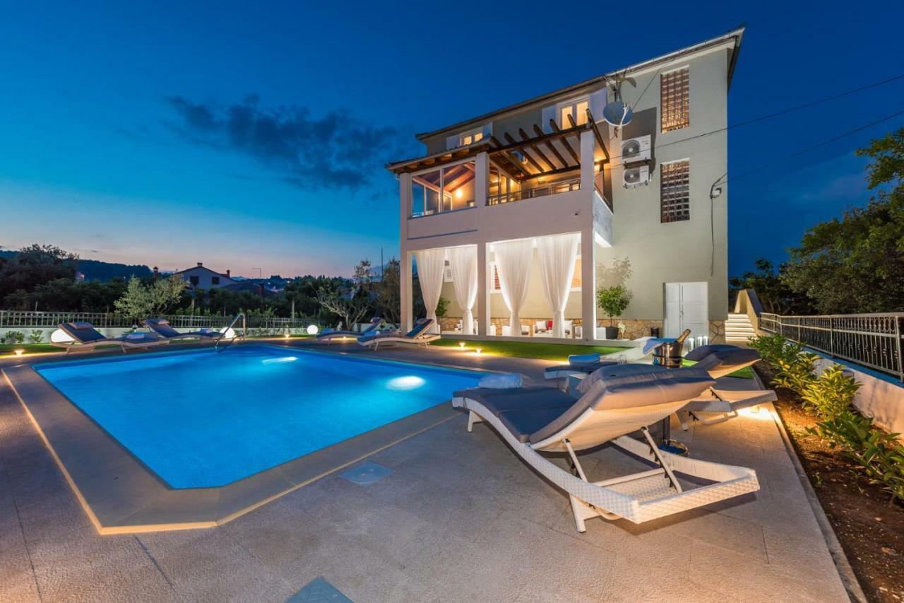 Apartments Very Good Life Preko Exterior photo