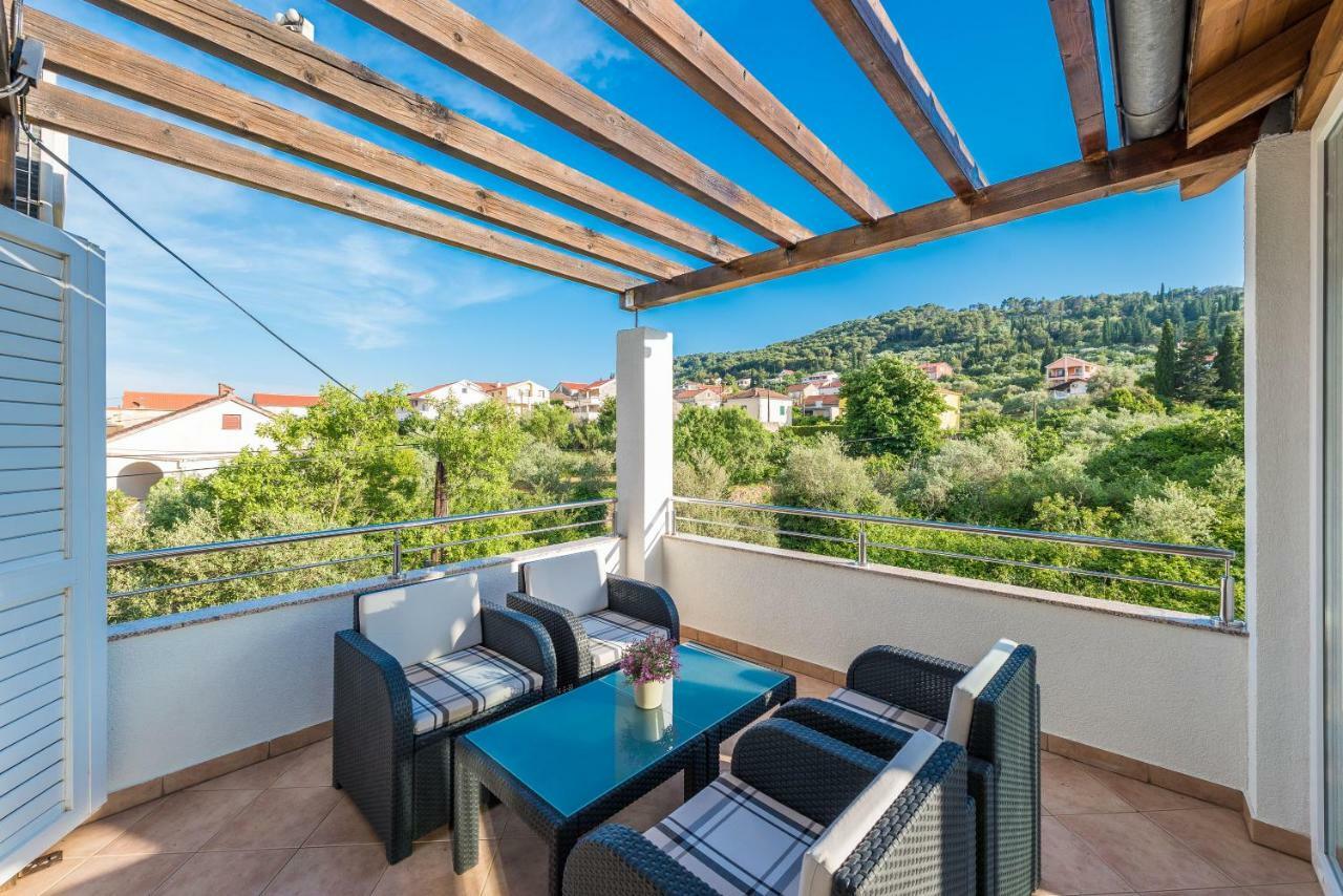 Apartments Very Good Life Preko Exterior photo